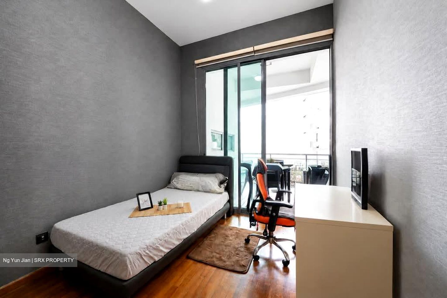 Coastline Residences (D15), Apartment #583429591